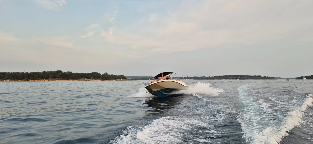 Quicksilver 675 activ 150HP - picture 12